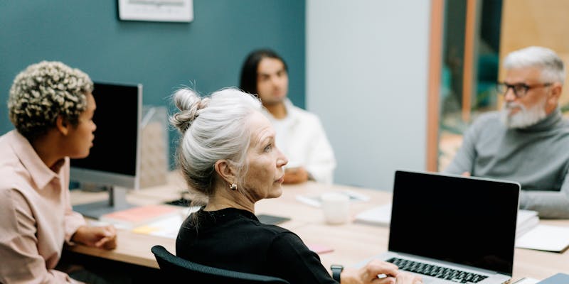 Como funciona a jornada de trabalho de 44 horas